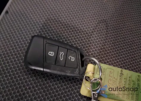 2022 Volkswagen Taos 1.5T S z USA, uszkodzony, nr VIN 3VVCX7B22NM050565